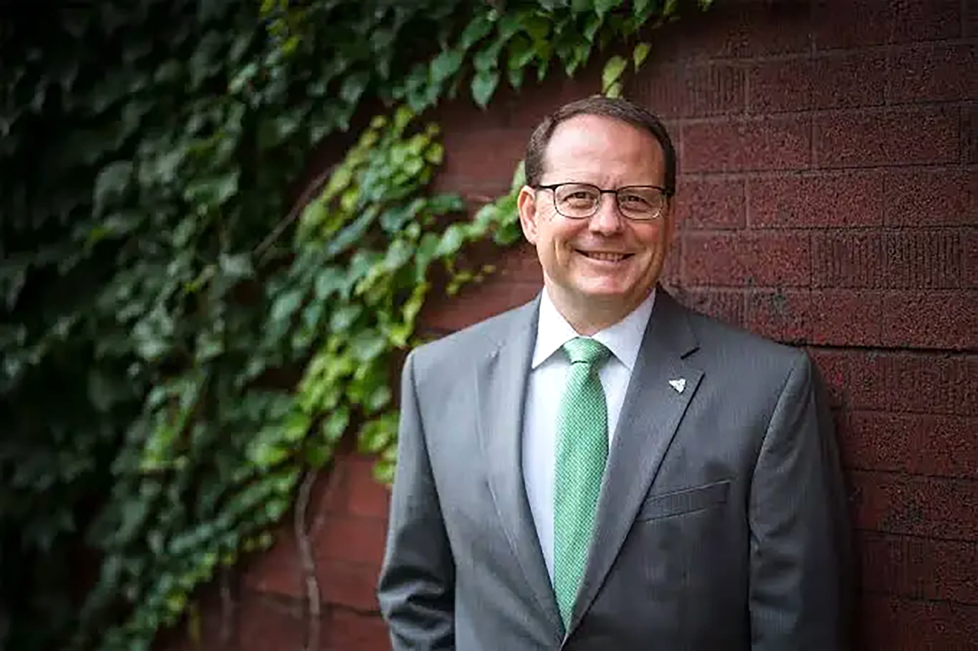 Mike Schreiner leads discussion on affordable housing