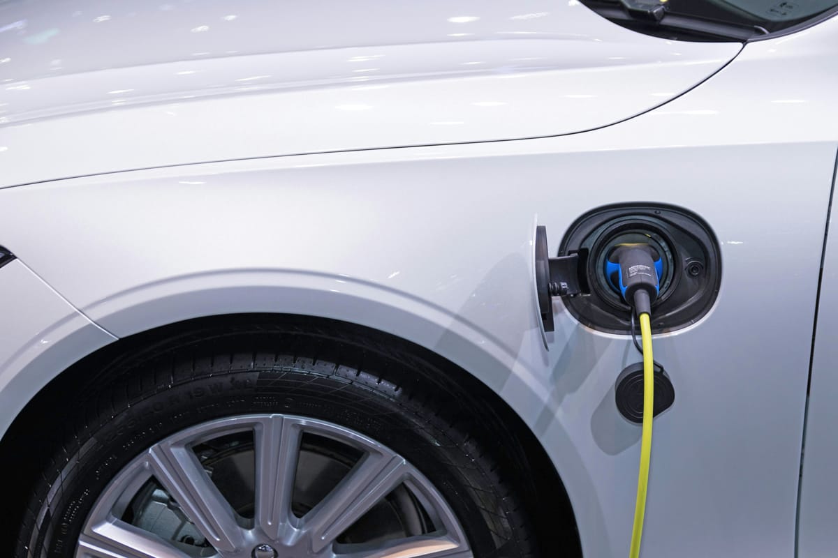 Hybrid/electric versus traditional: inside the shop