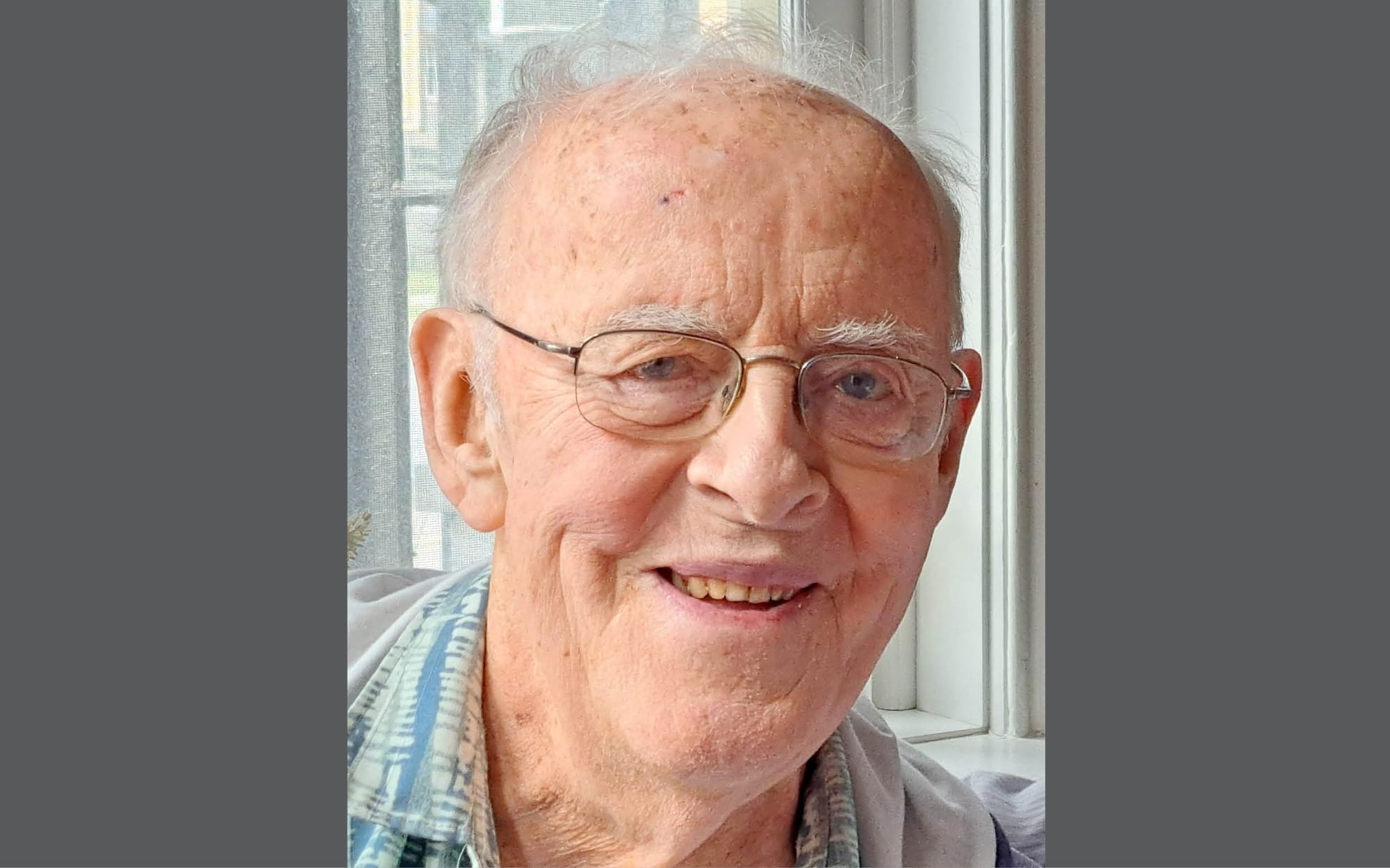 CHALMERS, Frank Graeme