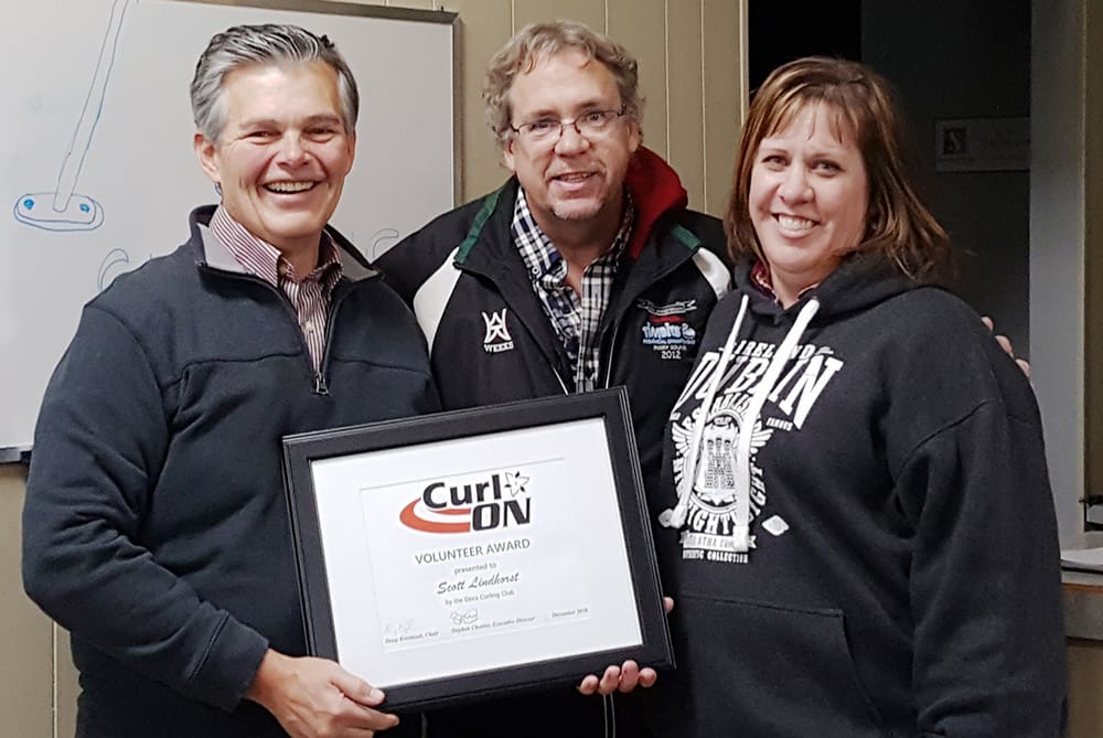 Junior curling coach honoured post image