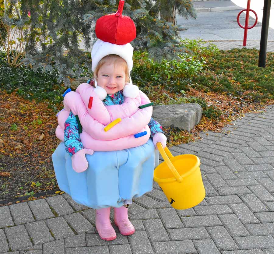 Annual Halloween Haunt Street Walk a treat for young families post image