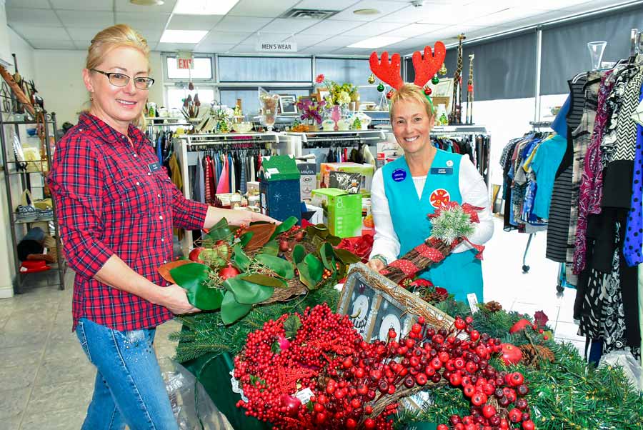 New to You shop hosts Christmas sale in support of new hospital post image