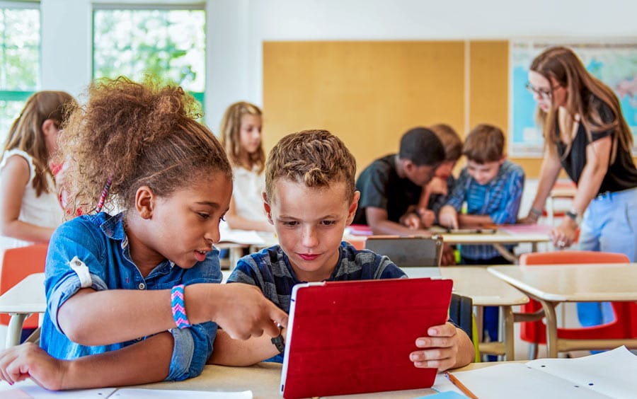 Catholic students from Grades 1 to 12 required to wear masks at school post image