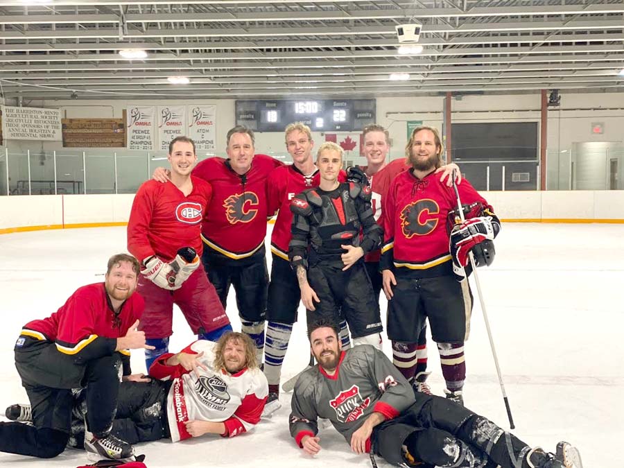 Justin Bieber hits the ice in Harriston post image
