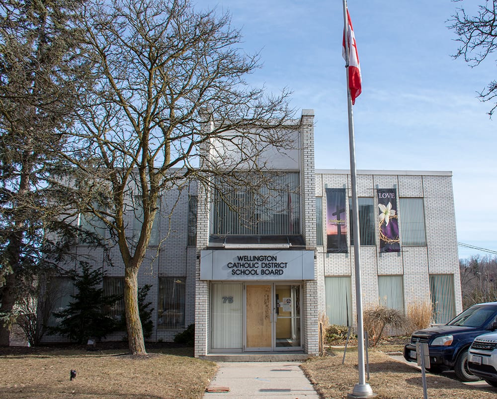 Catholic board to continue School Resource Officer program post image