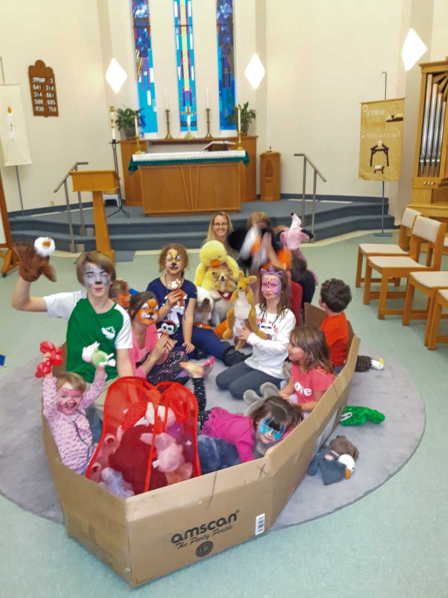 Messy (but fun) times at Faith Lutheran Church post image