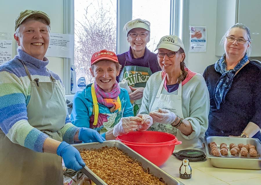 Erin Refugee Action group hosts Syrian/Canadian meal post image