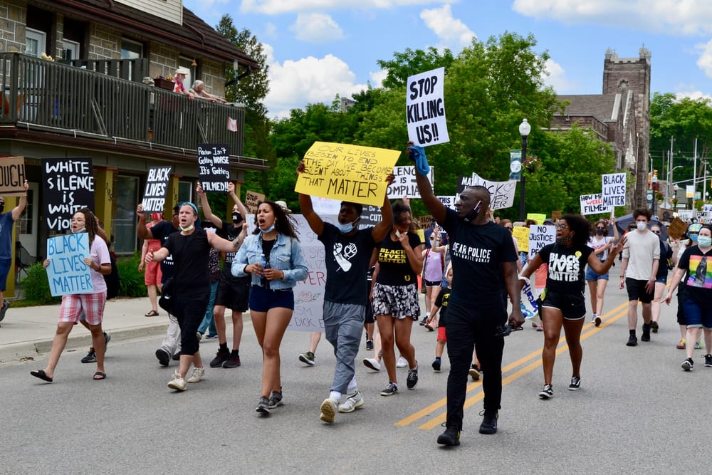 Black Lives Matter protest in Fergus draws about 500 post image