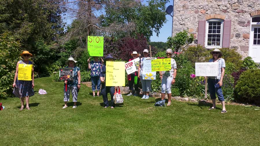 Grand Valley Garden club host garden gathering post image