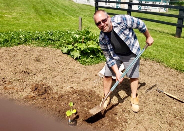 Local politicians promote growth through Metz Community Giant Pumpkin Challenge post image