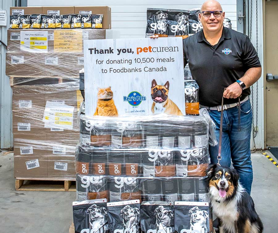 Ren’s Pets and Petcurean donate pet food to Centre Wellington Food Bank post image
