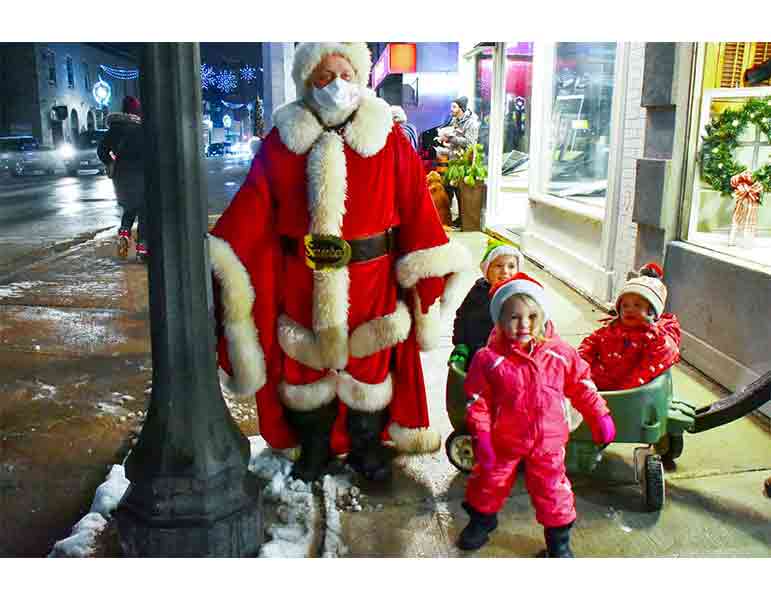 Fergus BIA brought late night shopping and festive fun to downtown post image