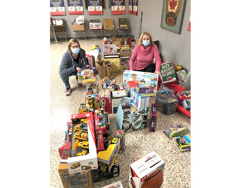 Leslie Motors, Harriston Kinsmen and Harriston Legion held toy drive for local food bank post image