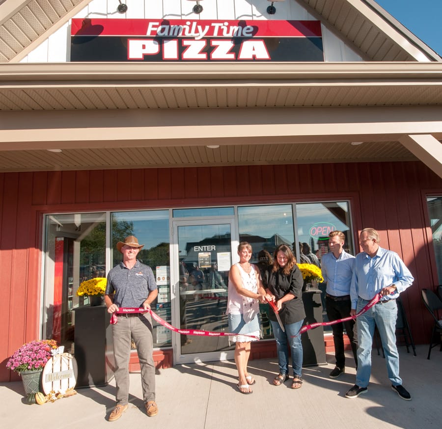 New renovated Family Time Pizza opens in Drayton post image