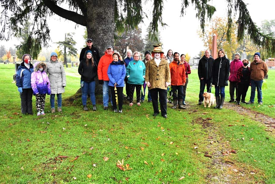 NeighbourWoods sponsored the Elora Cemetery walk post image