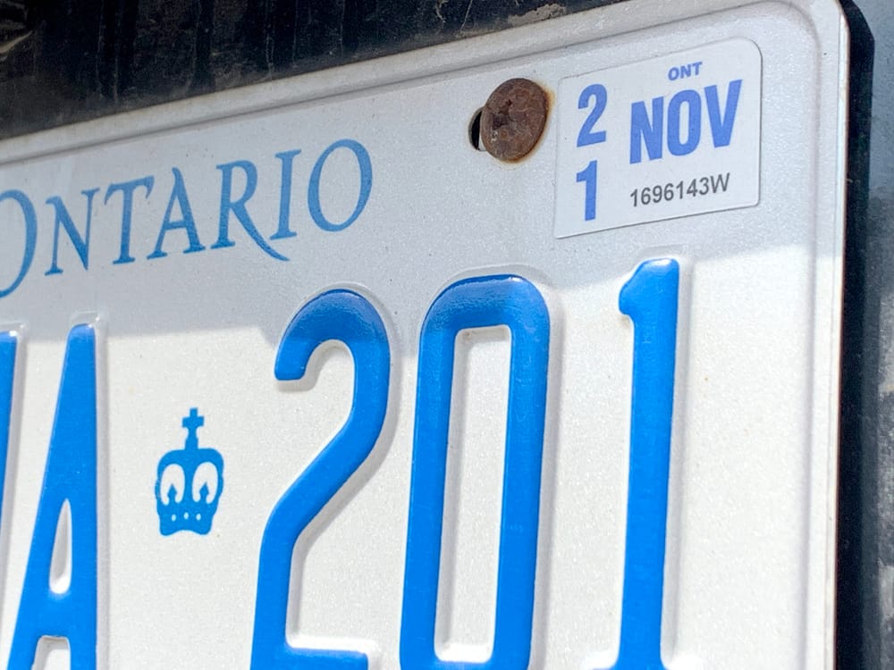 Ontario to eliminate licence plate renewal fees, stickers effective March 13 post image