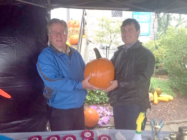 It’s seeding time for Metz Giant Pumpkin Challenge post image