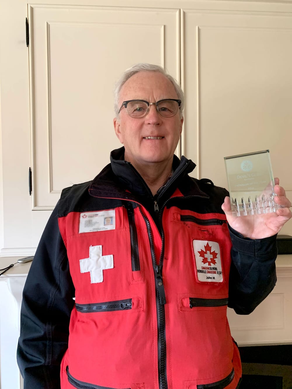Morris awarded Patroller of the Year, marking 28 years with Canadian Ski Patrol post image