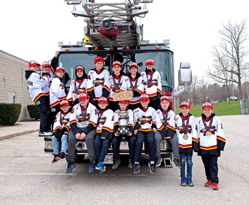 Centre Wellington Fusion U10 A team celebrate successful season post image