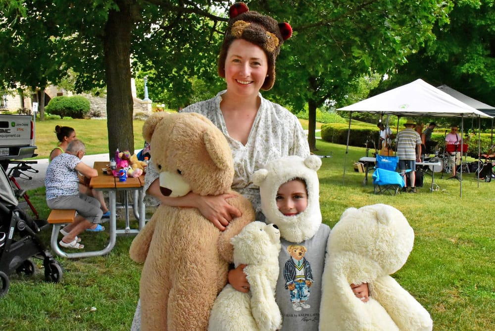 Teddy bears a highlight of Community Picnic at museum post image