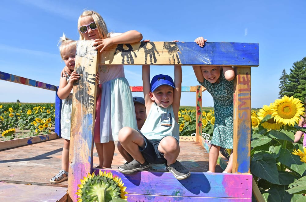 Third annual Shine Your Light Sunflower Tour/Run Raises $15,000 post image