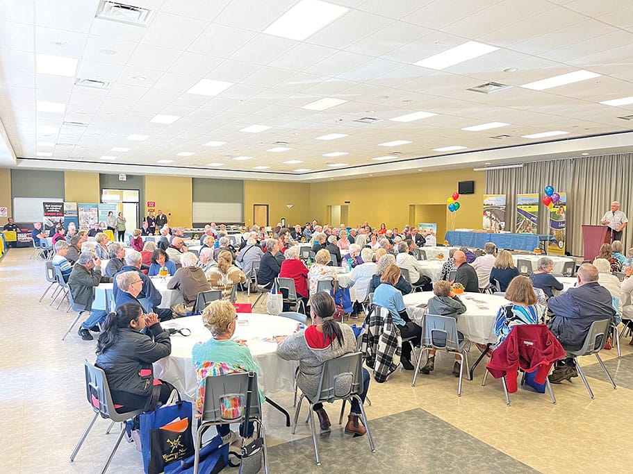 Wellington North hosts newcomer, volunteer lunch post image