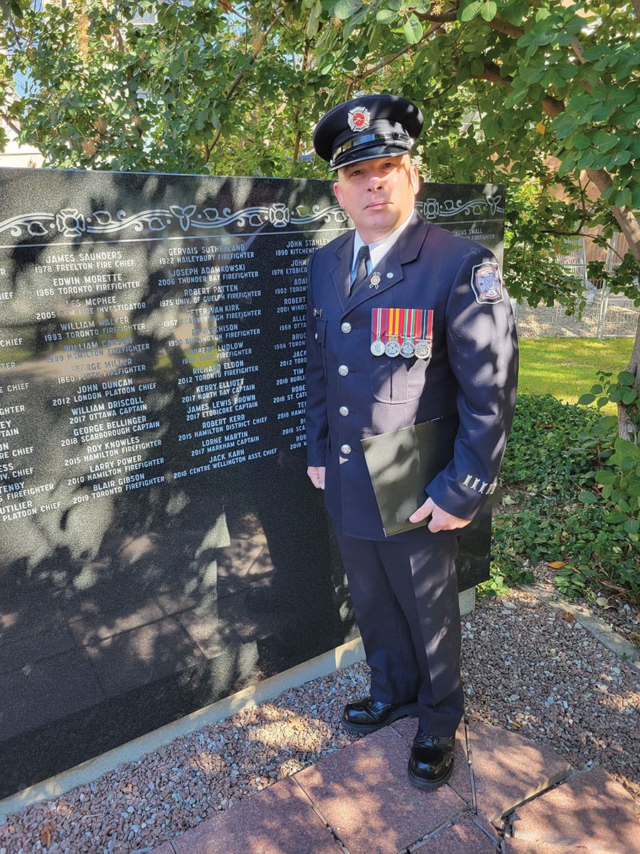 Local firefighter represents FFAO at service for Ontario's fallen firefighters post image