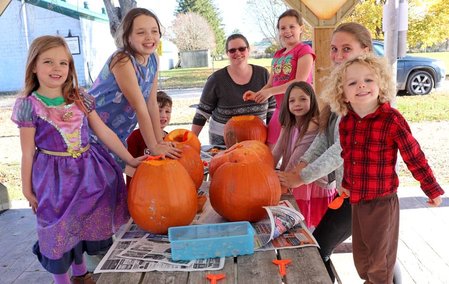 Local Junior Farmers host Pumpkin Pajamarama event post image