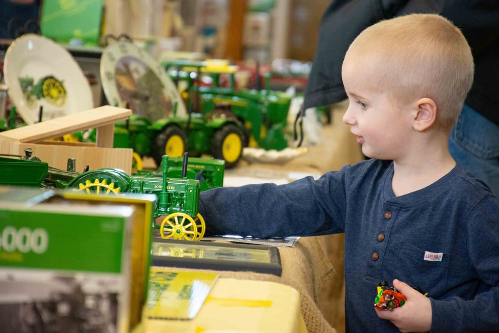 Toying around at the Alma Optimist show post image