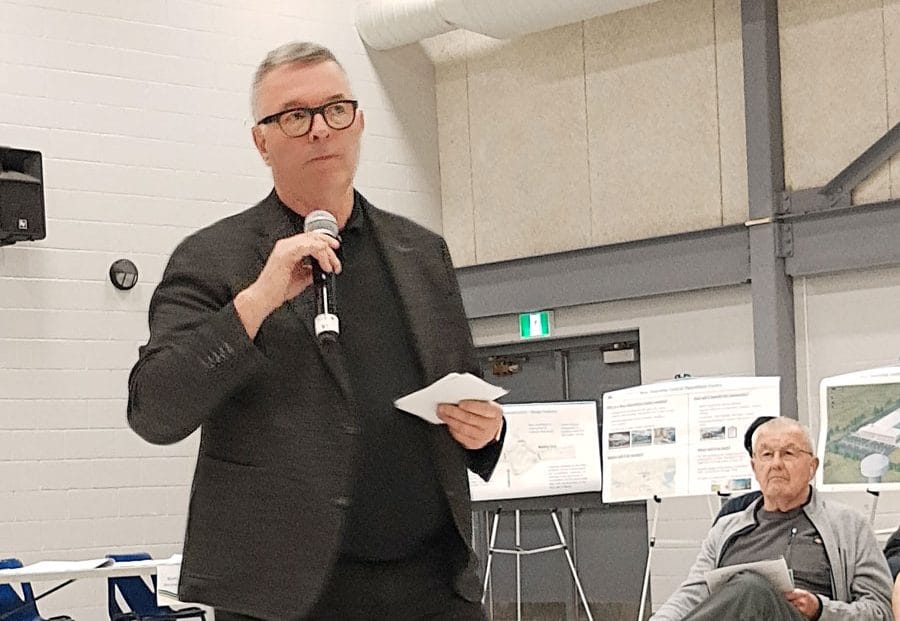 Growth the hot topic at township open house, mayor's town hall post image