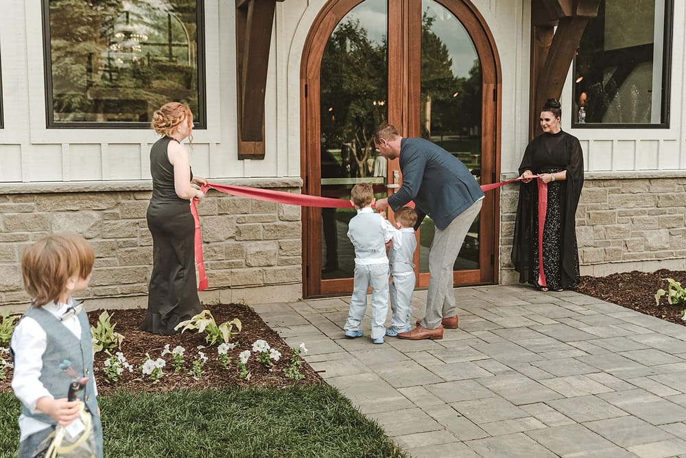 Grand Opening held for Erin Estate venue post image