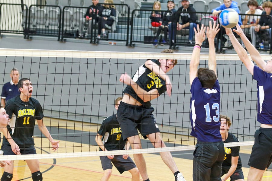 Close match for junior boys volleyball team post image