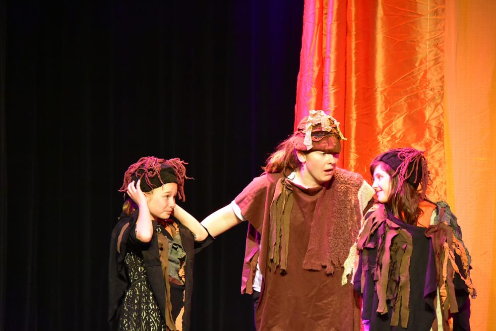 Fergus Grand Theatre hosts Scottish show post image