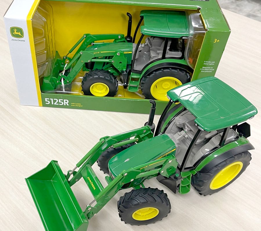 John Deere 5125R this year’s showpiece model post image