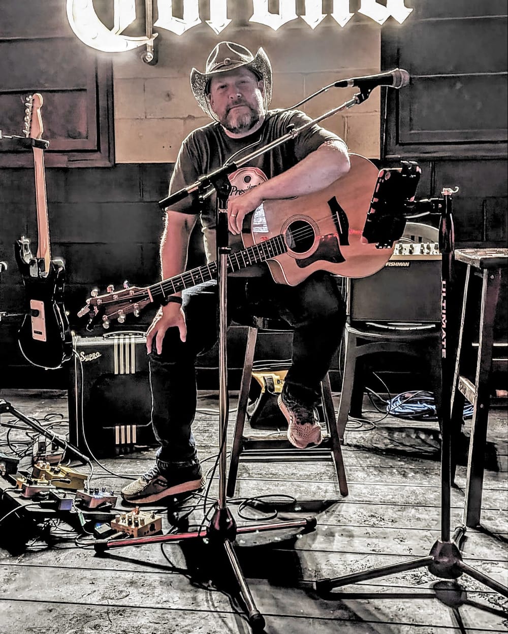 Singer-songwriter performing hometown stories post image