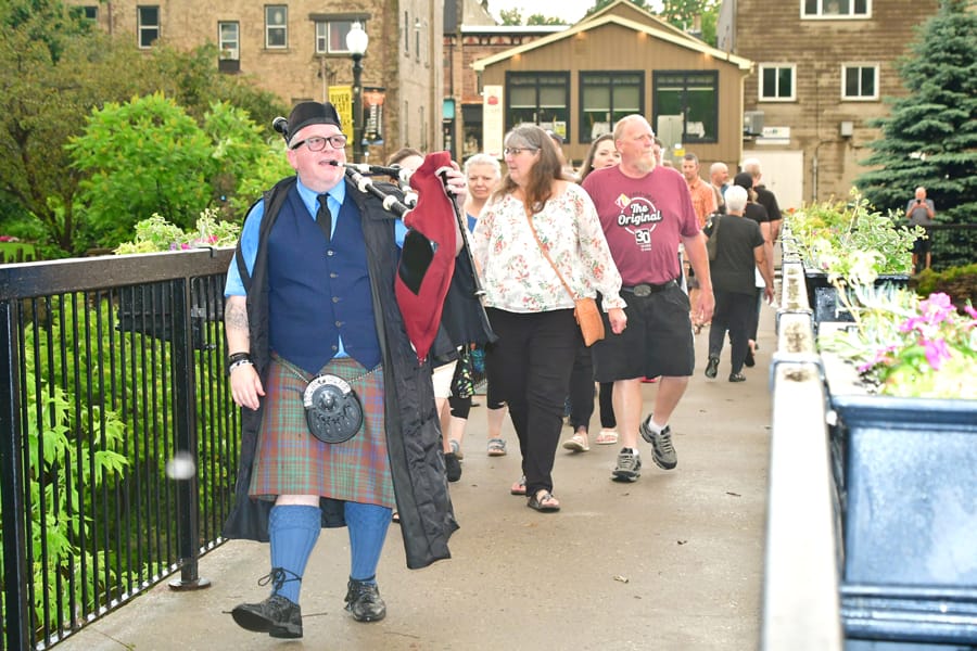 Sensational Pub Night post image