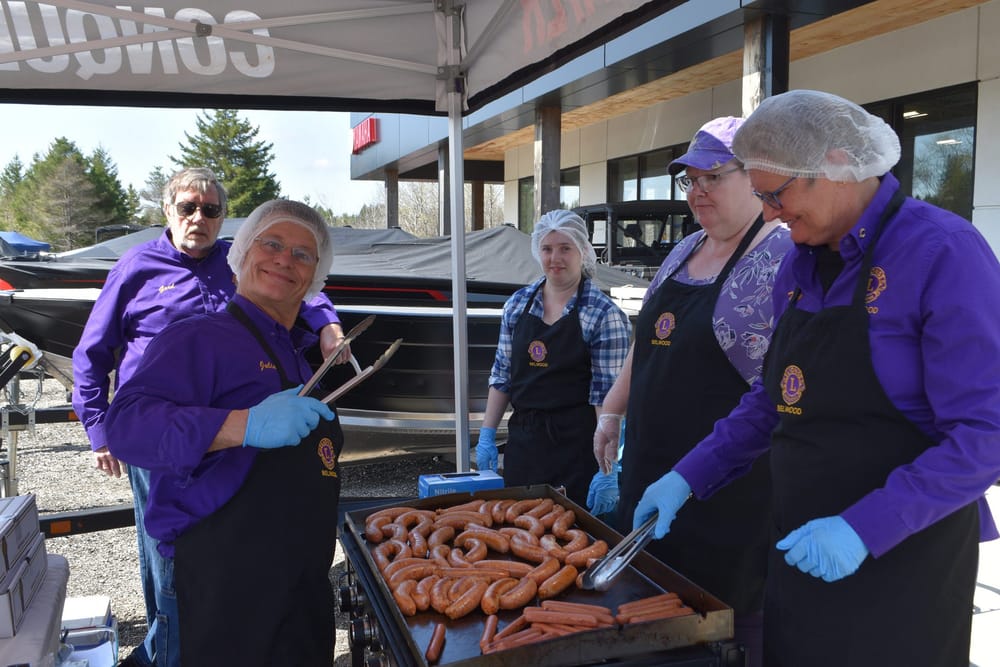 Belwood Lions help celebrate Advanced Marine’s 25th anniversary post image