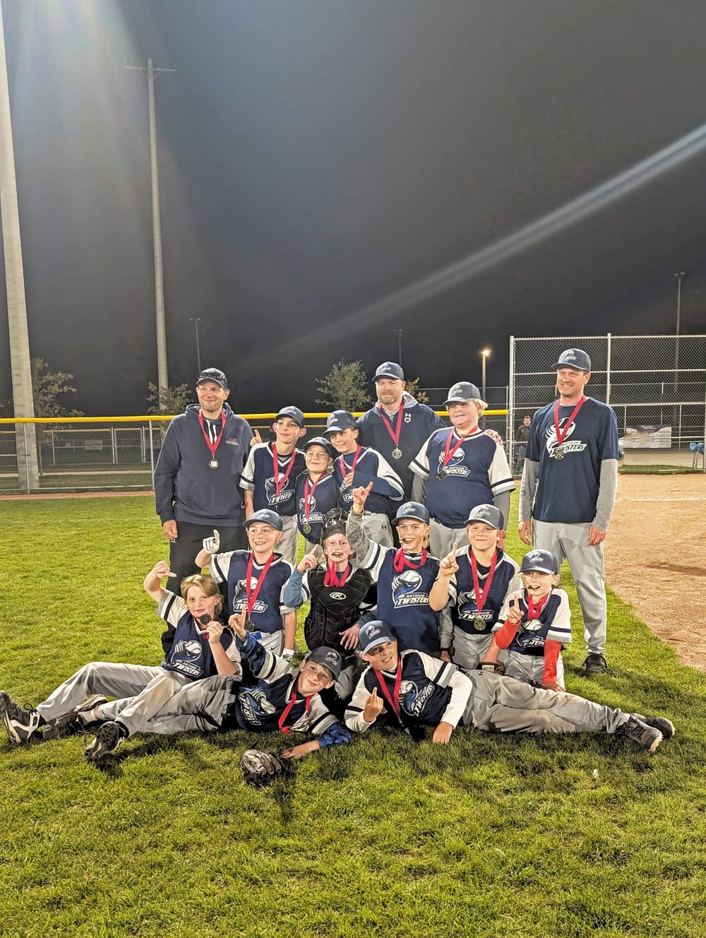 Arthur Twisters U11 Blue team champions post image