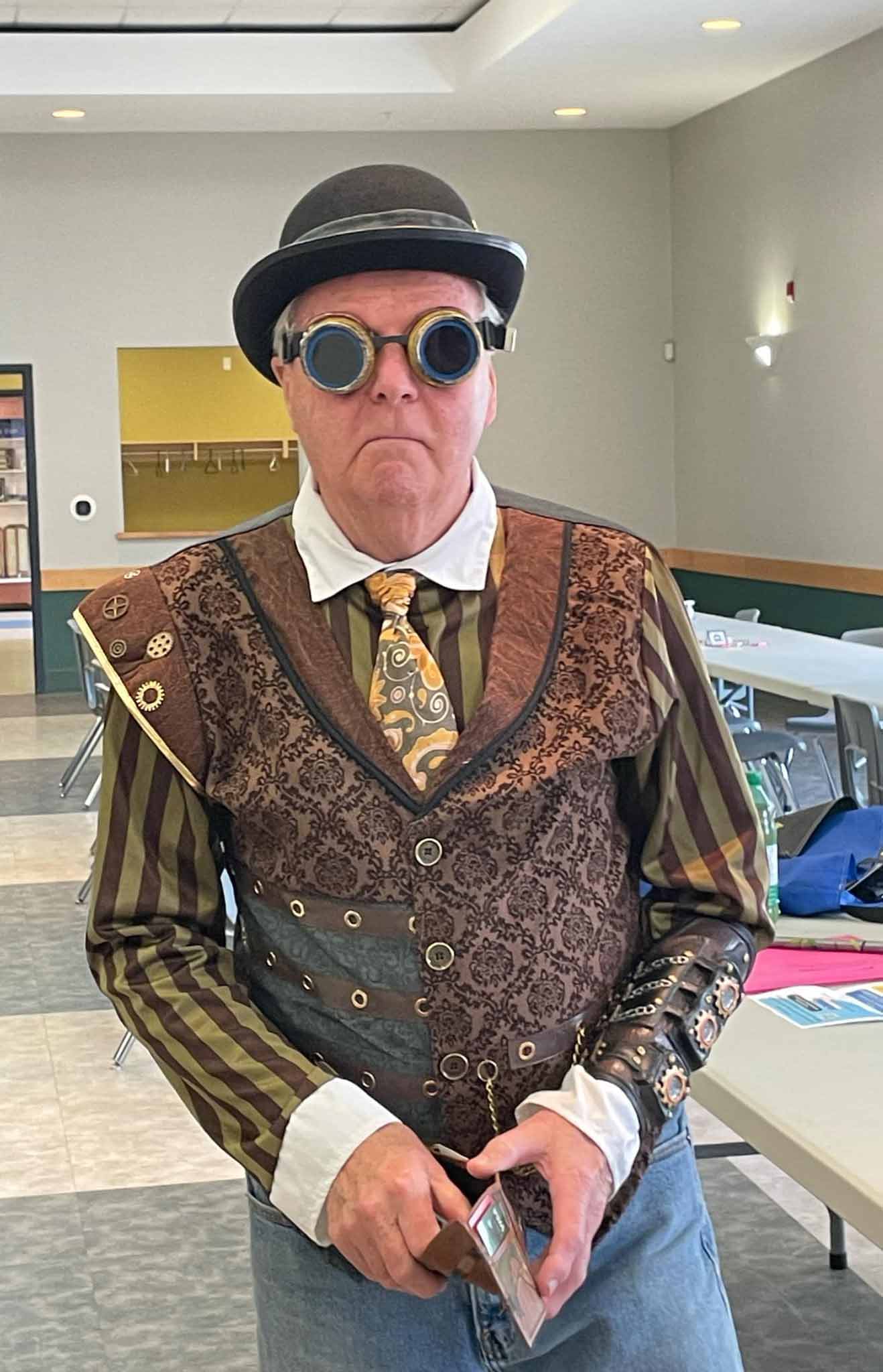 Halloween party  fun for Mount Forest Seniors Group post image