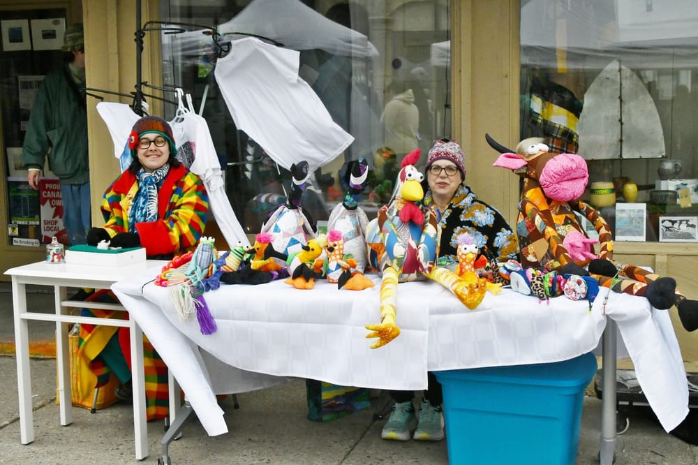 Spinners, knitters and crocheters flock to Fergus Fibre Festival post image