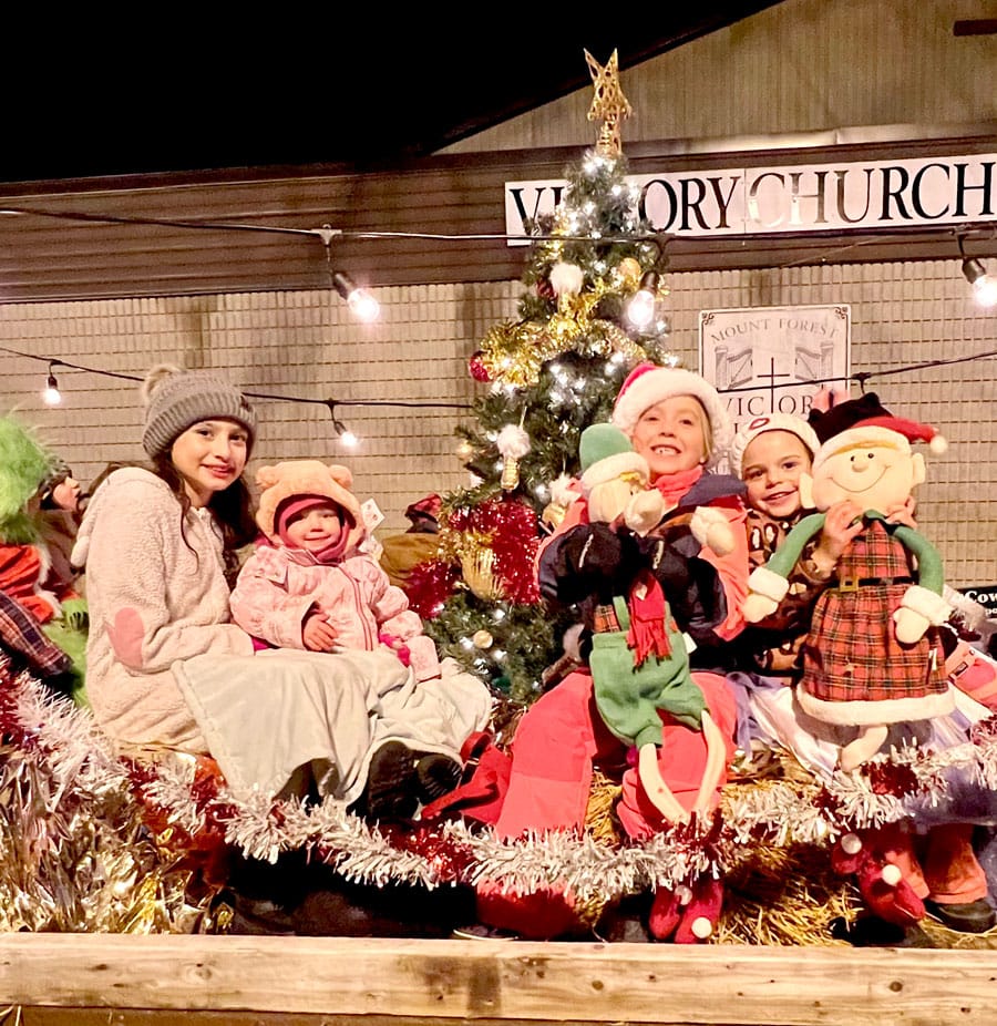 Mount Forest prepares to welcome Santa with annual parade post image