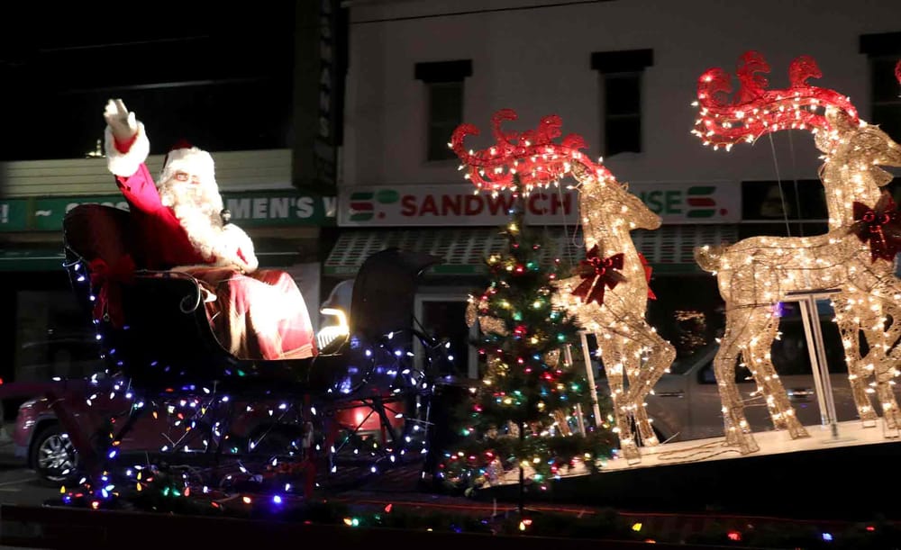 Arthur’s Santa Claus Parade lit up the night on Nov. 29 post image