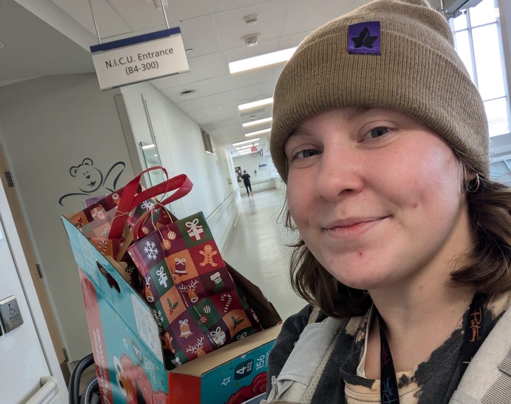 Mother gives back to NICU families during the holidays post image