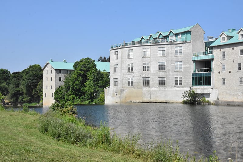 Oil spill confirmed in Grand River in Fergus post image