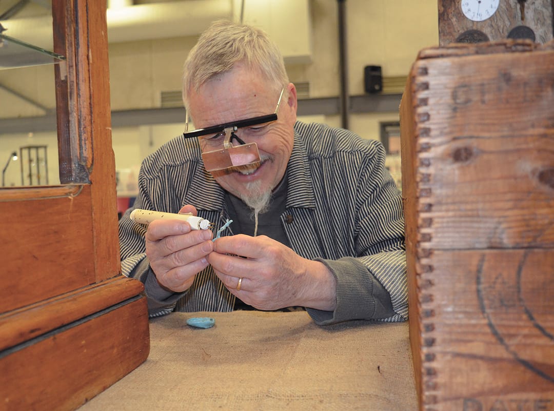 Ontario Miniature Enthusiasts of Guelph Area host annual show and sale of dollhouse miniatures