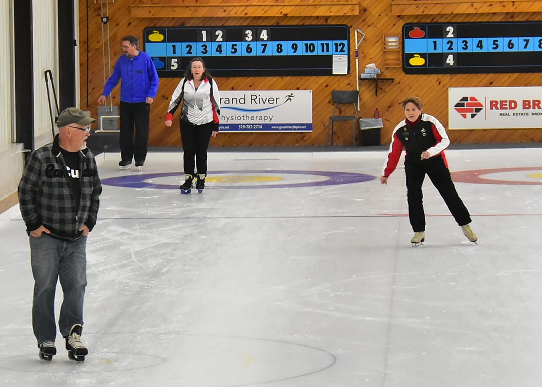 End of season skate-out