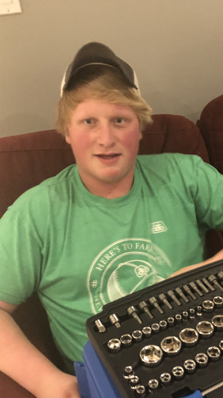 LINTHORST, Dennis  “Wally”