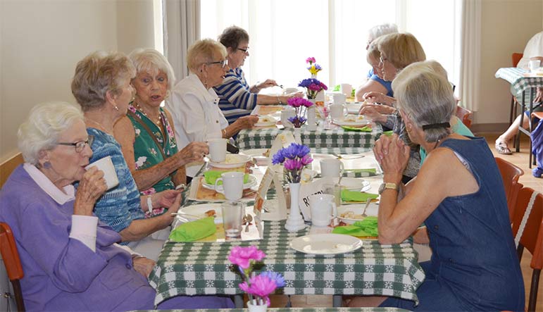 The Victoria Park Seniors Centre Peach Social brought community together. 