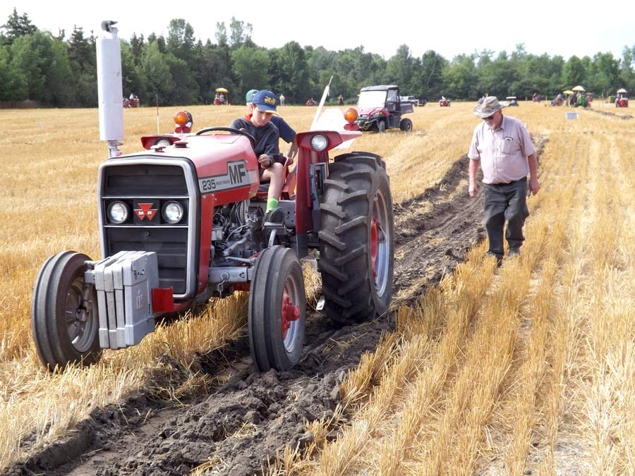 Perfect day for plowing at county match
