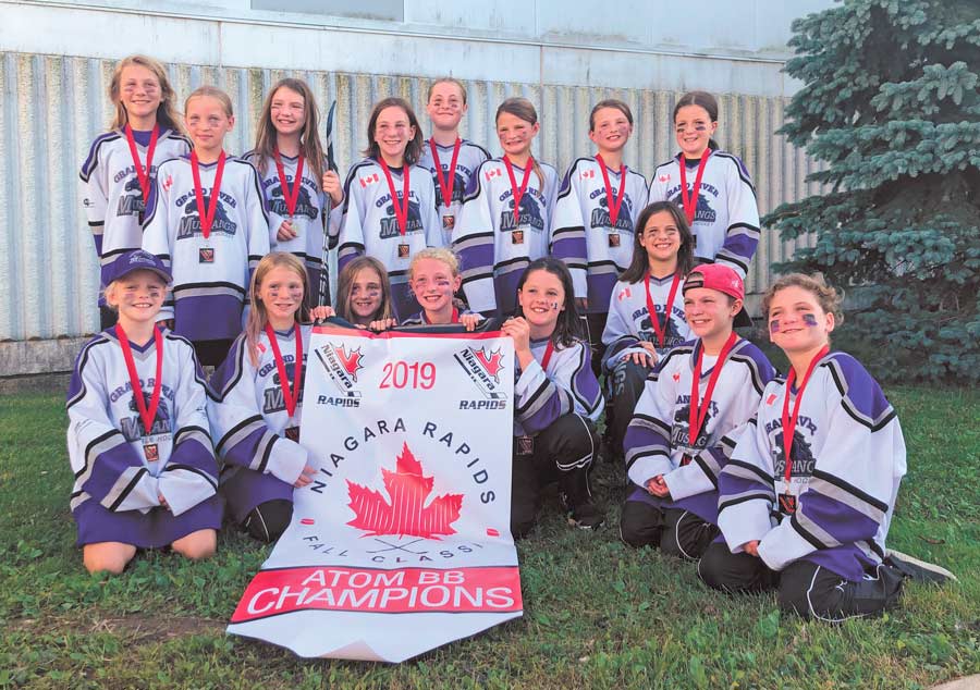 Grand River Mustangs Atom BB earn gold after six straight wins